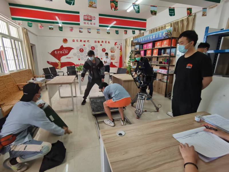 追星女孩心理学分析报告：洛阳广告片拍摄公司揭秘饭圈应援式传播逻辑